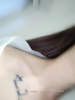 草莓洛儿直播实录